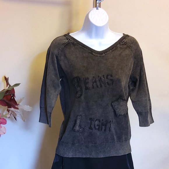 NWT Women’s Gray Lightweight 3/4 Sleeve Knit Cardigan Fall Winter Sweater 6 8 - Picture 2 of 8